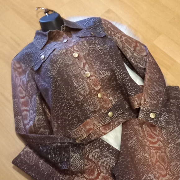 π HOST PICK!! V Cristina Twill Bronze Snake Print Bling πJacket - Picture 2 of 12